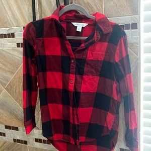 Old Navy flannel red and black size small petite